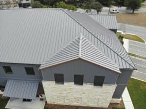Hill Country Transition Center Double-Lock Zee-Lock S-Deck