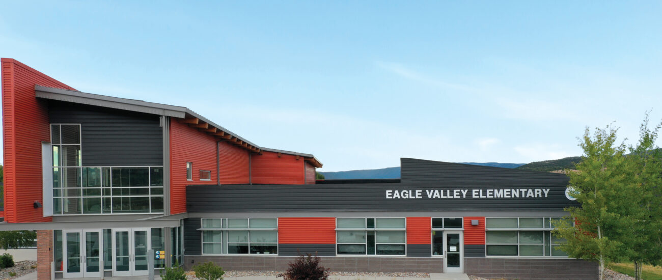 Eagle Valley Elementary HR-16 Panel HS-8 Panel L-Panel Charcoal Grey Terra-Cotta Zinc Grey