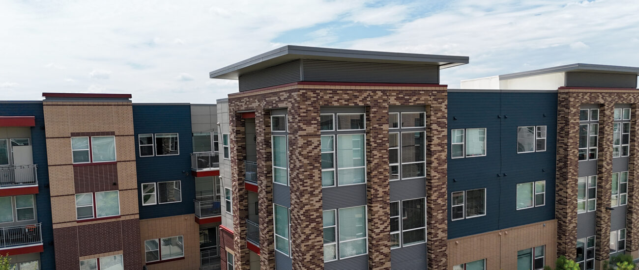AMLI Littleton Village S-Deck Zinc Grey